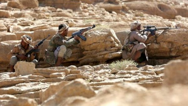 الحوثيون يستفيقون على تفاصيل صدمة غير متوقعة أدارها القادة ونفذها الجيش في أهم جبهات القتال وبطريقة مباغتة 