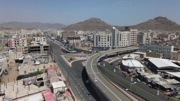 عاجل.. طبيبة في أحد أكبر مستشفيات العاصمة صنعاء تكشف اليوم الاثنين كم عدد الحالات المصابة بكورونا المتواجدة في المستشفى