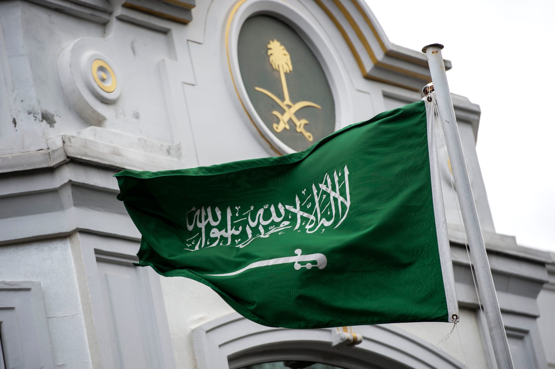 السعودية.. ترحيل مفاجئ لهذه الفئة من المغتربين 