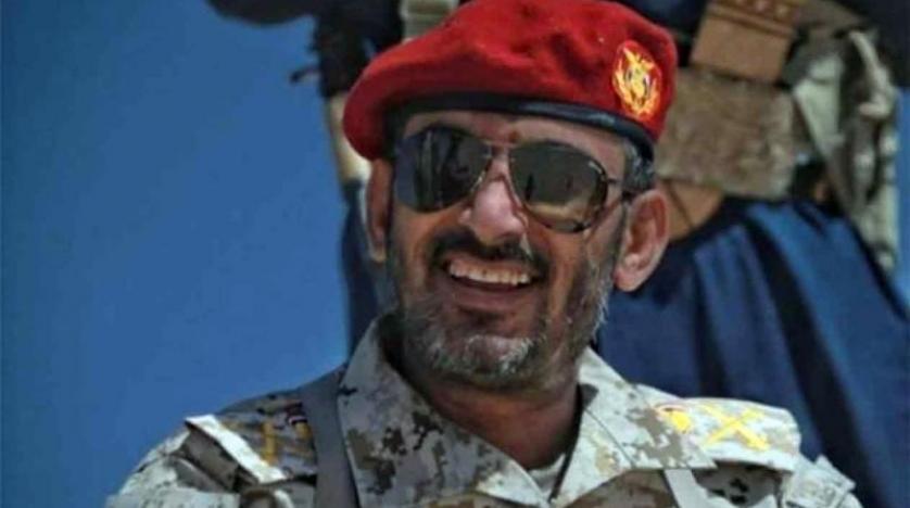 عاجل..مصادر عسكرية مطلعة تحسم الشكوك وتكشف حقيقة استقالة الفريق " صغير بن عزيز" !     