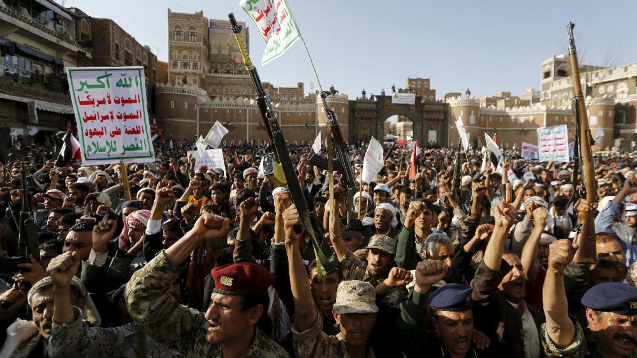 مفاجأة تاريخية : كتاب عمره 300 عام يتنبأ بما يحدث في اليمن الآن .. وهذا مصير الحوثي في القريب العاجل (تفاصيل مثيرة )