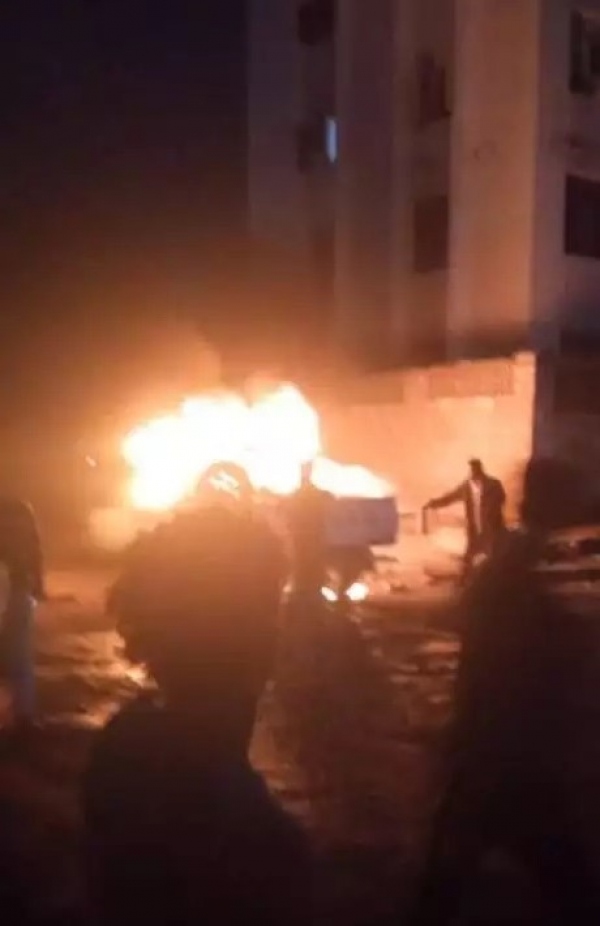 اول صورة مفجعة وأكثر وضوحاً للدمار العنيف بعد دقائق من الانفجار الأول 