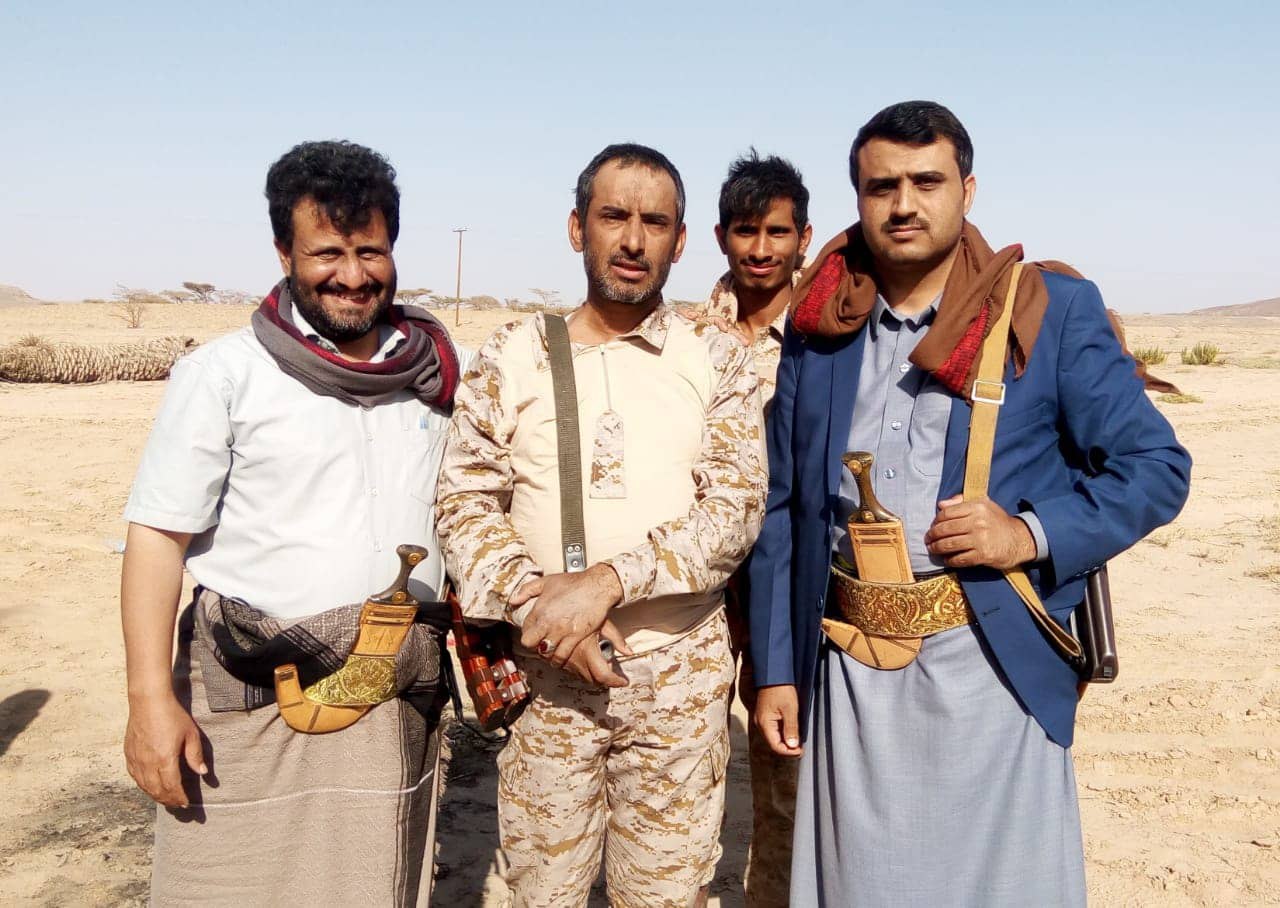 شاهد   : صغير بن عزيز يعتقل 2 من كبار قادة الجيش الوطني بتهمة مخيفة