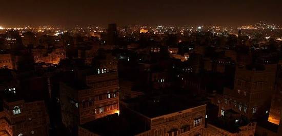 الاملحي يتعرض لمحاول اغتيال وسط الحي السياسي في صنعاء .. وهذا مصيره عقبَ تنفيذ العملية
