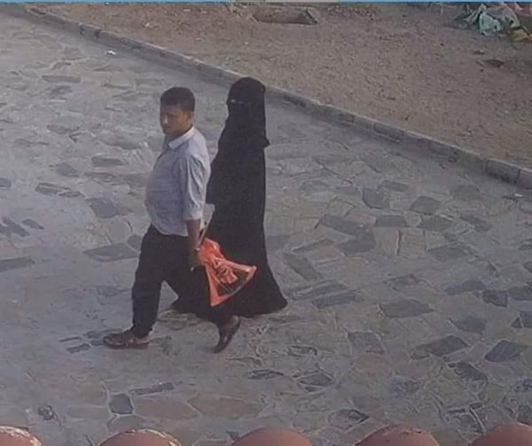 صحفيون يكشفون صورة المسئول عن الشبكات الغير أخلاقية واختطاف الفتيات في عدن!  