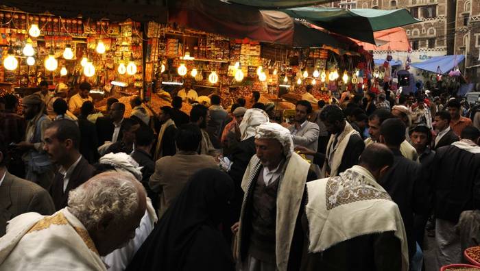 تفاصيل متسارعة تكشف حتمية زوال معاناة اليمنيين .. أشهر قليلة وستنتهى جميع مشاكل اليمن لهذه الأسباب!!      
