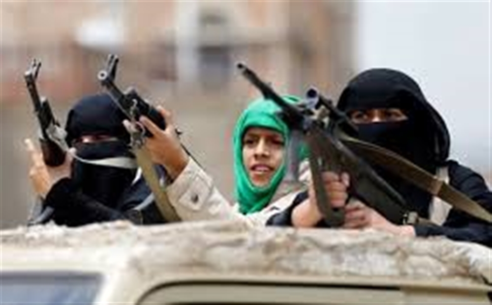 مصادر إعلامية : قوات الجيش تأسر فتاة لبنانية وأخرى يمنية أثناء قتالهما مع المليشيات  في جبهة مأرب (تفاصيل)
