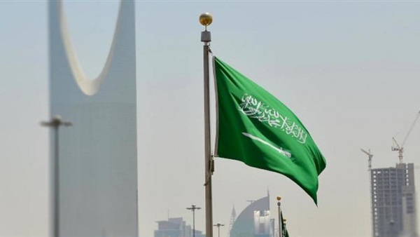 رسمياً.. السعودية تتيح التأشيرات الالكترونية عبر منصة إنجاز لهذه الدول (الخطوات)