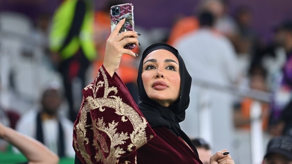 الشيخة القطرية البارزة مريم آل ثاني تخرج عن صمتها وتكشف أسباب هزيمة المنتخب 