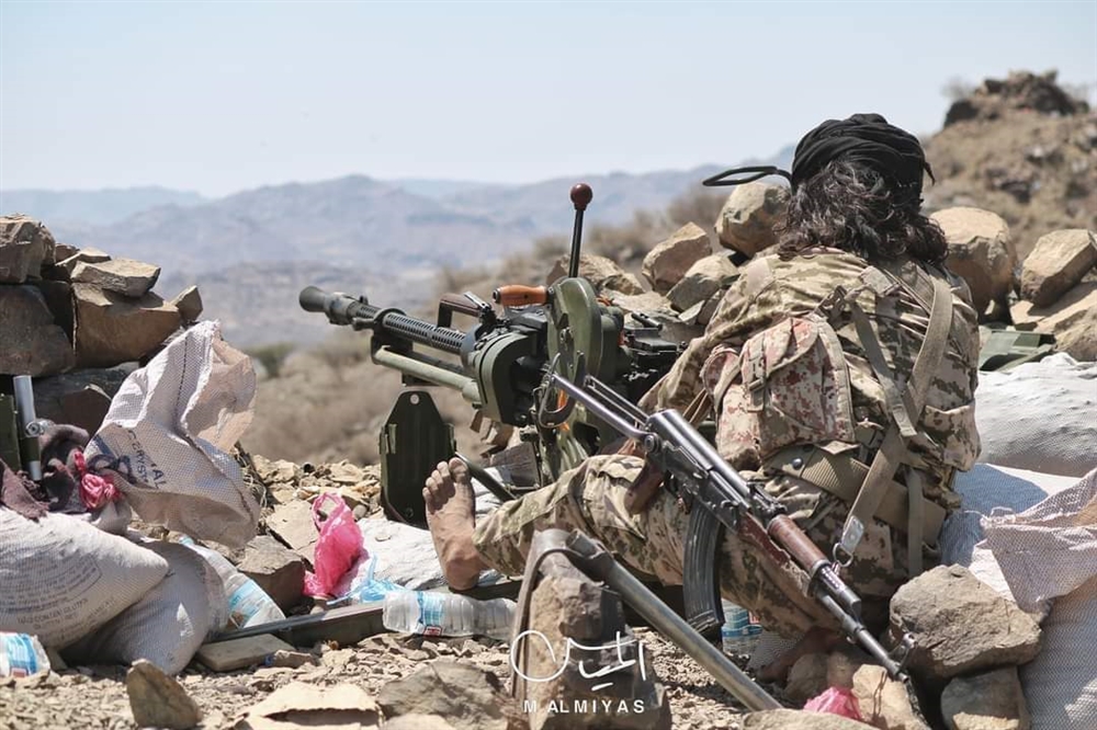 احتدام المواجهات العسكرية بين الجيش ومليشيا الحوثي بجبهات تعز