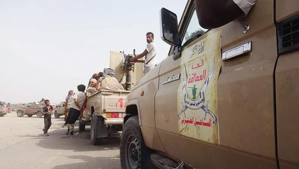 هذا ما وجدته قوات طارق صالح عقب َ ضبط شاحبة بطريقها إلى الحوثيين شاهد الصيد الثمين والمربك للجماعة