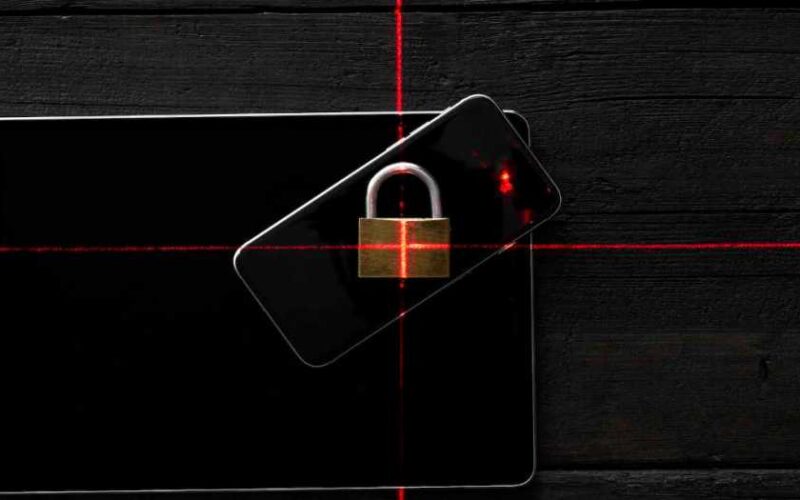 احذفه فوراًمن هاتفك..تطبيق خطير انتشر في السعودية يقوم بسرقة الملفات والصور بطريقة احترافية