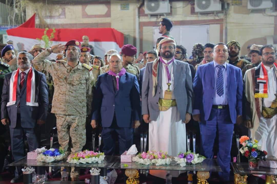 الفريق «علي محسن الأحمر» ينقل للعرادة رد الحوثيين بشأن الهجوم على مأرب.. ويصدر توجيهات عاجلة