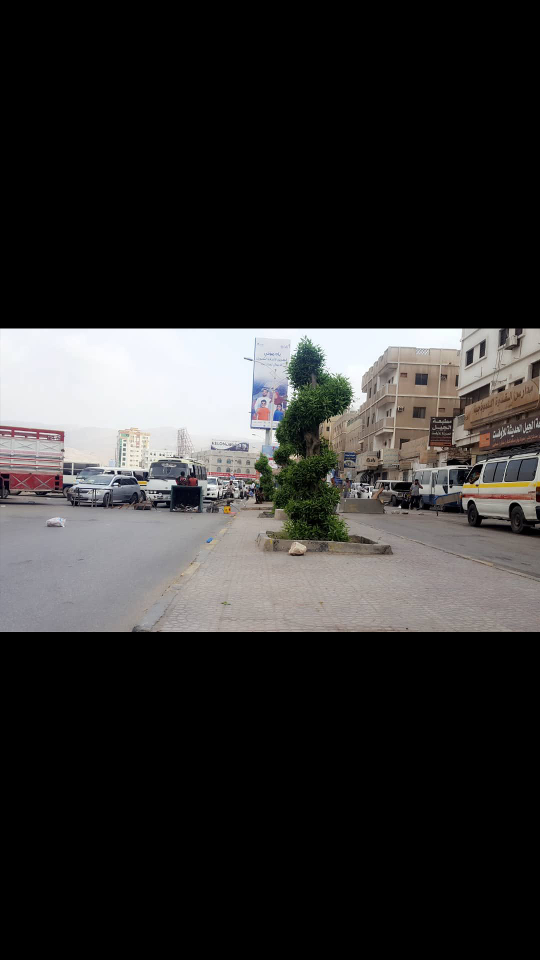تعرف على الاسباب الطارئة التي أجبرت مدينة المكلا على الاغلاق التام وبمشهد يعد الأول من نوعه 