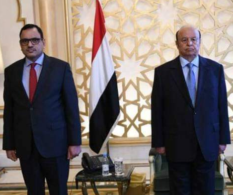 تفاصيل اجتماع عاصف بين الرئيس هادي ووزراء الإنتقالي: كنتم تحلمون بلقب (مدير عام) في عهد صالح ولن تنفعكم الإمارات وانتظروا أياماً سوداء!