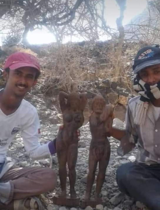 راعي أغنام في شبوة دخل يستظل في كهف فوجد كنزاً ثميناً .. ( صور وتفاصيل)  