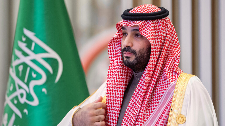 ولي العهد السعودي محمد بن سلمان يكتشف مفاجأة غير متوقعة أثناء قيامه بجولة سرية في شوارع الرياض