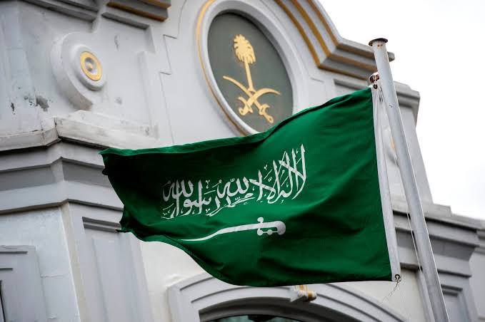 برواتب مجزية والعديد من المزايا.. السفارة البريطانية بالسعودية تعلن عن توافر وظائف شاغرة (الشروط والتقديم)