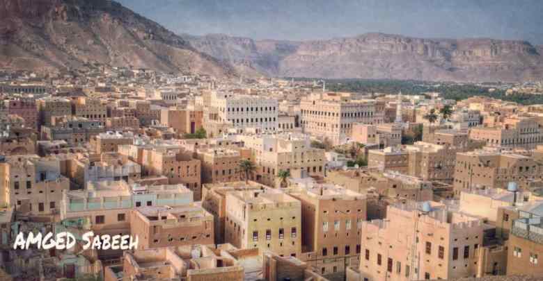 قبل عدة ساعات بدء سريان حظر التجول في هذه المدينة اليمنية (الأسم والتفاصيل )