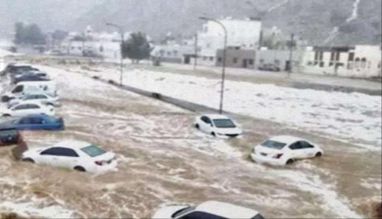 الفلكي الجوبي ..هذه أكثر المناطق اليمنية مهددة بالعواصف الرعدية 