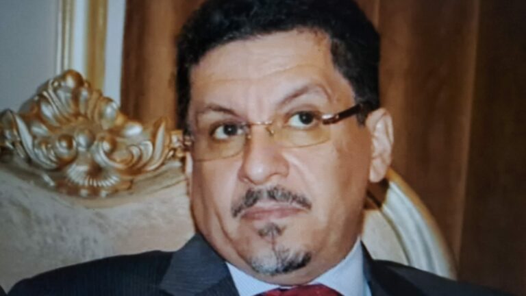 لهذا السبب.. رئيس الوزراء اليمني يهدد بالإستقالة