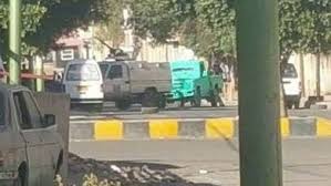 صنعاء تشهد حدثا ً غير مسبوق .. اغلاق الشوارع وانتشار مخيف للعربات والاطقم المسلحة وصعود قناصة المليشيا بالقوة اسطح منازل المواطنين .