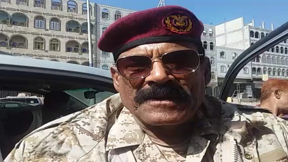  اللواء " جواس " يكشف ظروف أختفاء قائد عسكري بارز ويعد الأقرب للرئيس الراحل " صالح " .. تعرف عليه وأين قيادات المؤتمر من هذا