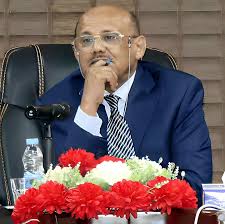 عاجل.. أول تصريح لمحافظ البنك المركزي اليمني عقب القرارات الأخيرة.. والكشف عن إجراءات جديدة لبنوك صنعاء