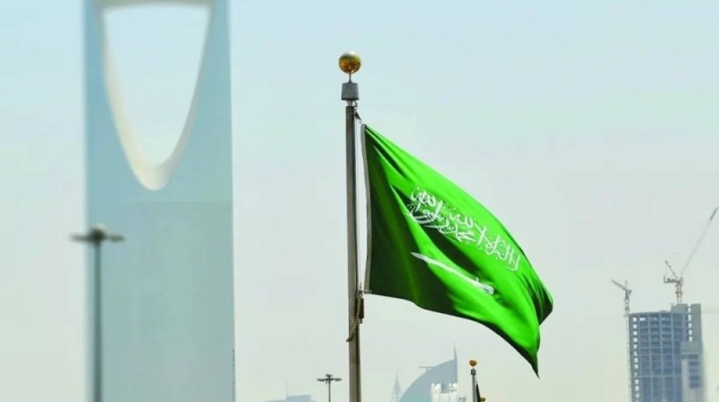 "قرار سعودي مفاجئ يهز الوافدين.. هل ستكون مهنتك في القائمة النادرة للمستثنين؟"
